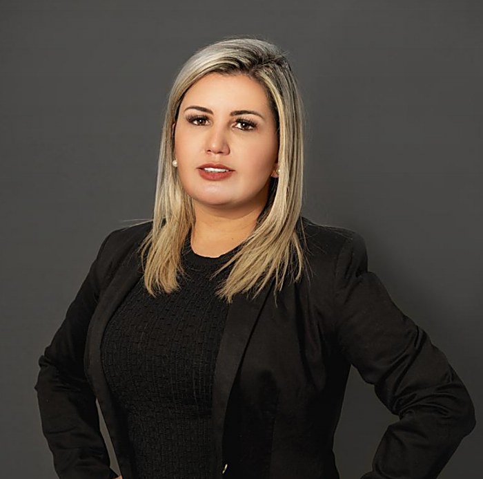 Sara Araújo — consultora imobiliária CRECI/DF 27053